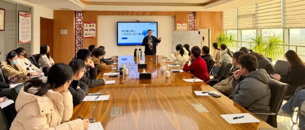 產教融合，智匯未來——校企共話管理實踐，賦能協同成長